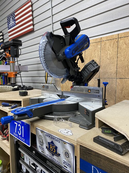 Cruzer miter saw outlet